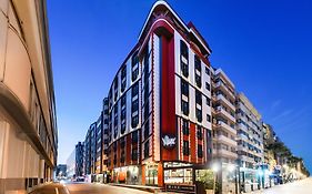 Hay Hotel Alsancak  3*